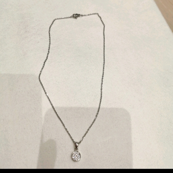 Necklace - Picture 3 of 3